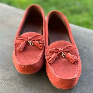 Very Excellent Condition Coach Women’s Loafers!